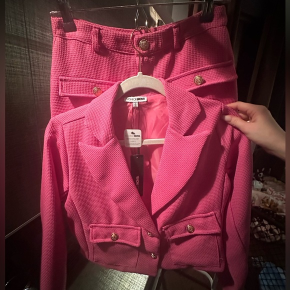 FNova Barbie Pink Tweed Mini Skirt Set 💞🌸 - Picture 5 of 14